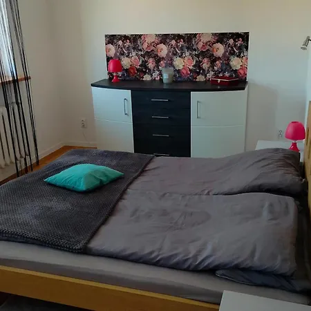 11-go Listopada 15 アパート