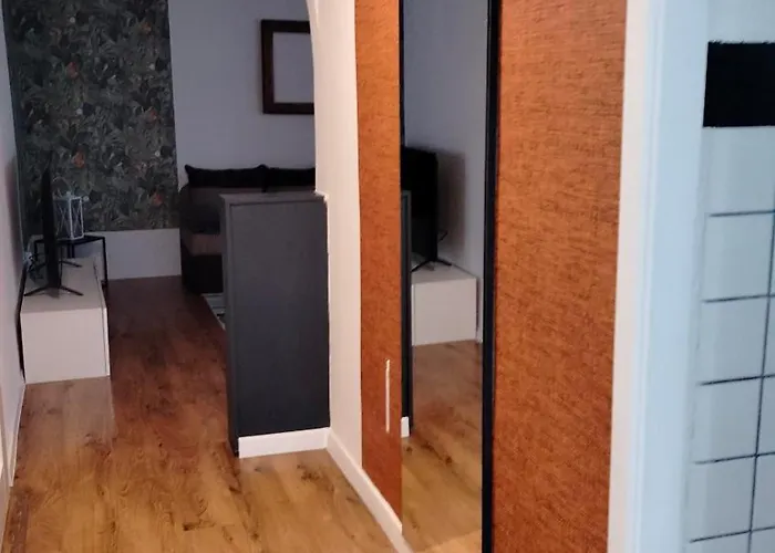 11-go Listopada 15 Apartament *