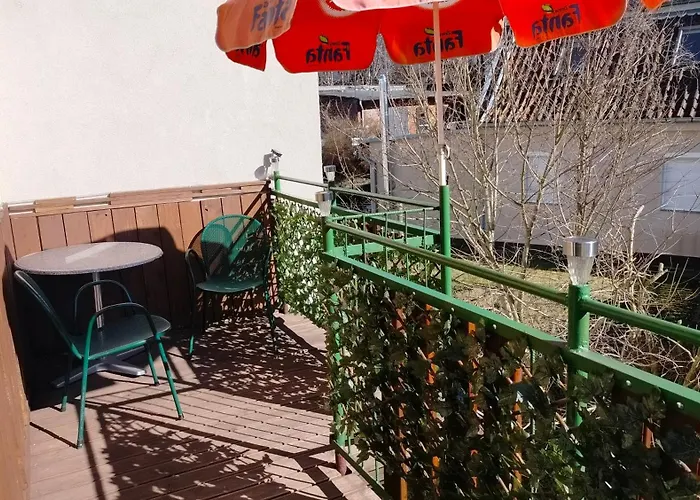 Apartament 11-go Listopada 15 *